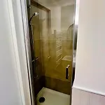 Atelier Thermal, 2 Chambres, Lits Queen Size, Calme, By Tidhome Daire *