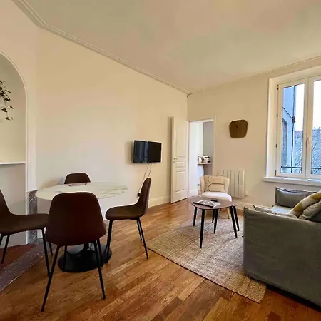 Atelier Thermal, 2 Chambres, Lits Queen Size, Calme, By Tidhome Stays Nancy