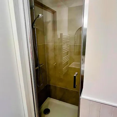 Atelier Thermal, 2 Chambres, Lits Queen Size, Calme, By Tidhome Stays Apartment *