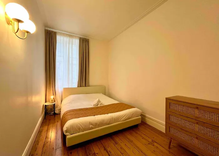 Atelier Thermal, 2 Chambres, Lits Queen Size, Calme, By Tidhome Apartamento