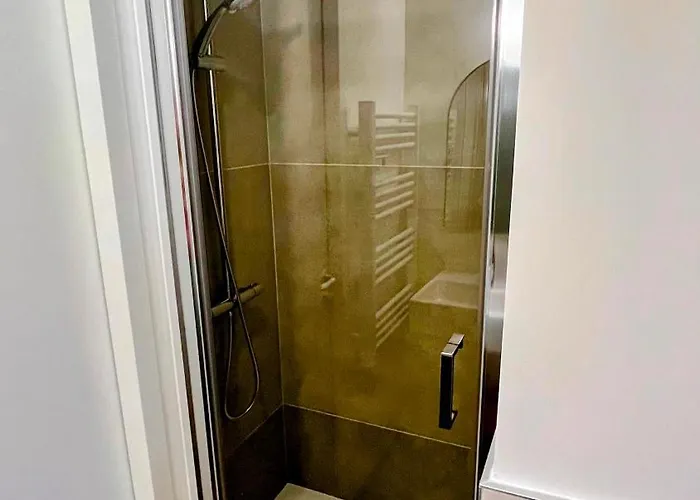 Atelier Thermal, 2 Chambres, Lits Queen Size, Calme, By Tidhome Apartamento *